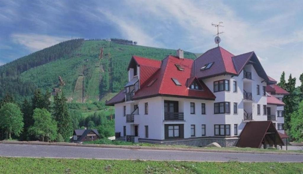 M+M Apartman Harrachov Exterior photo
